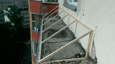 Ремонт крыши балкона