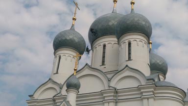 Покраска купола храма